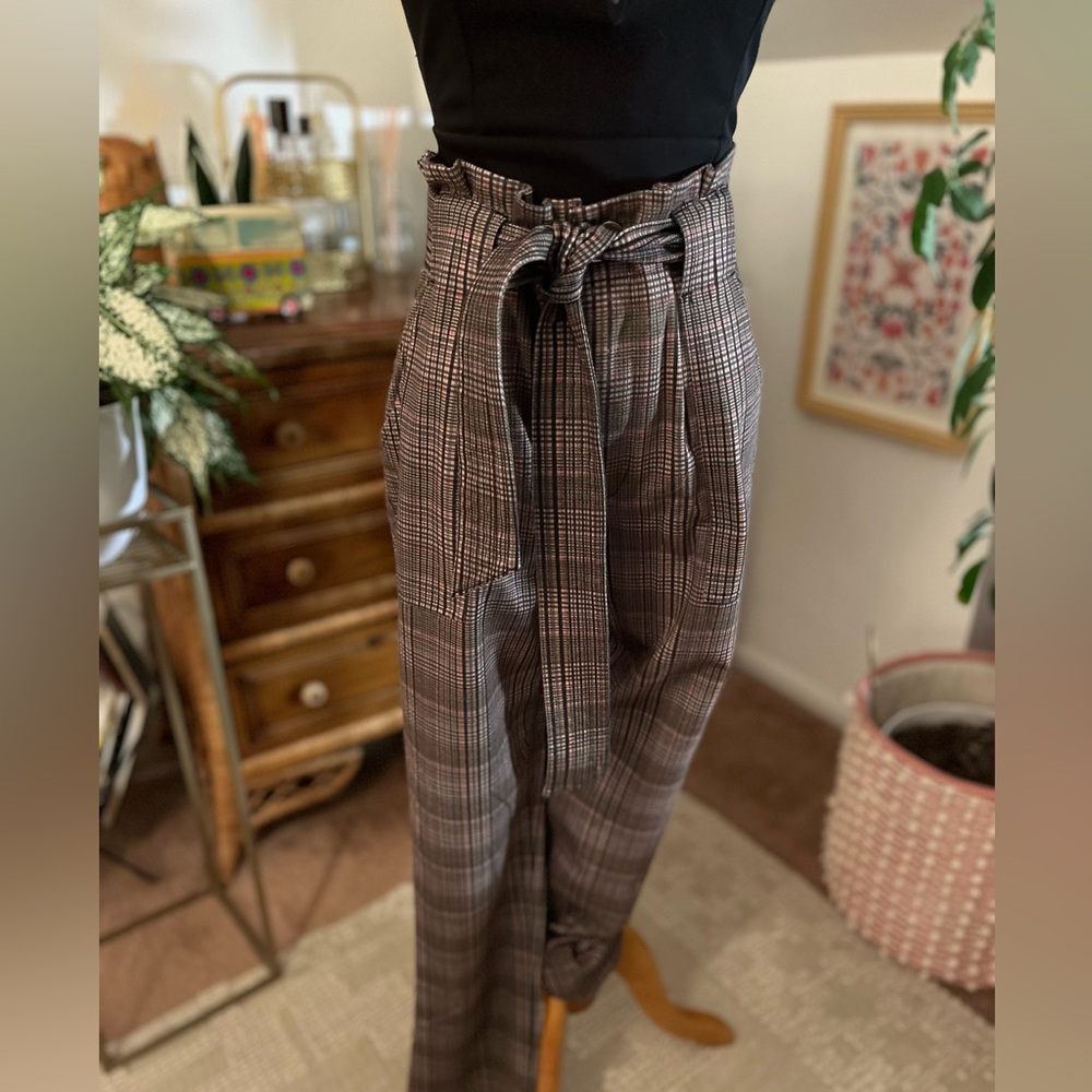 Vylette High waisted plaid pants